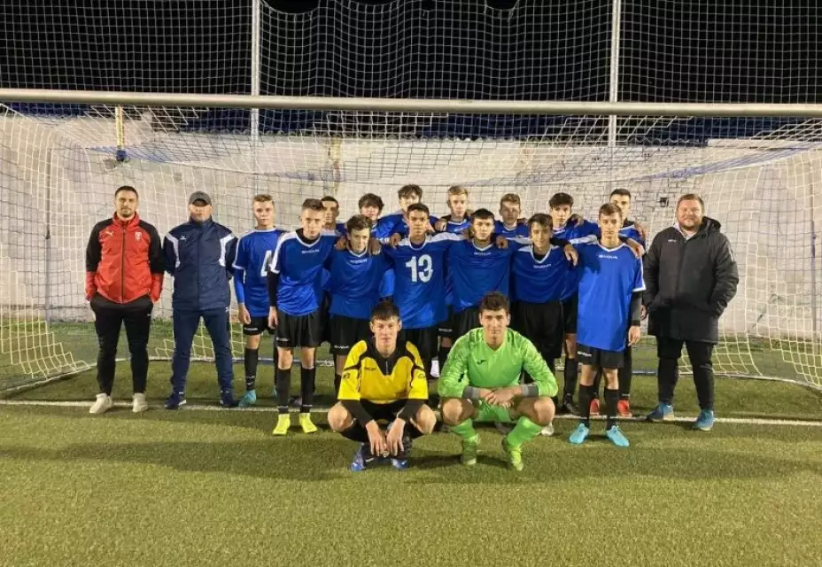Dorostenci v reprezentaci okresu